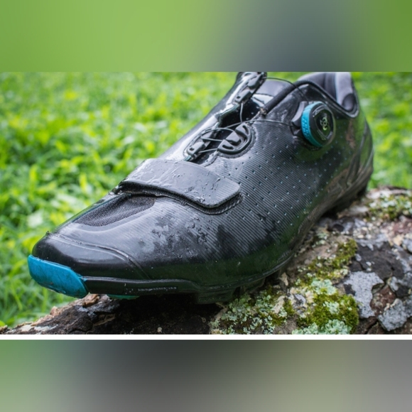 💋SHIMANO Black Cycling Shoes with Velcro Straps💋 - Picture 2 of 6